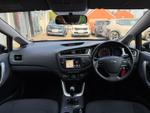 Kia cee'd Photo 11