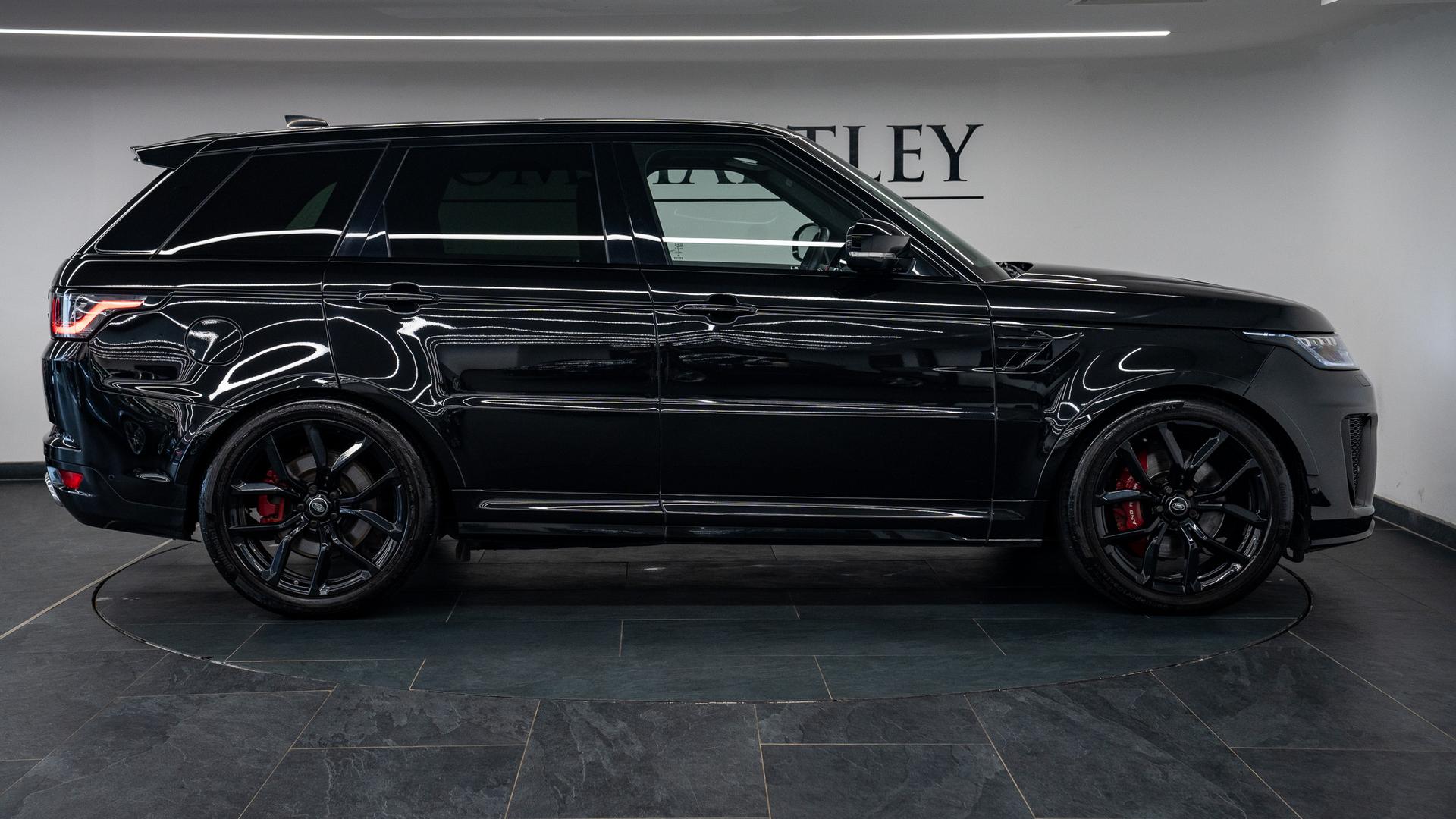Land Rover Range Rover Sport Photo 653f1002-a336-4cd0-8e6f-fd3fe71c30d1.jpg