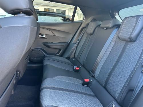 Peugeot 2008 Photo 6548c38d-8363-49fa-ad52-71e89303ba38.jpeg