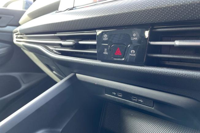 VOLKSWAGEN Golf Photo 35