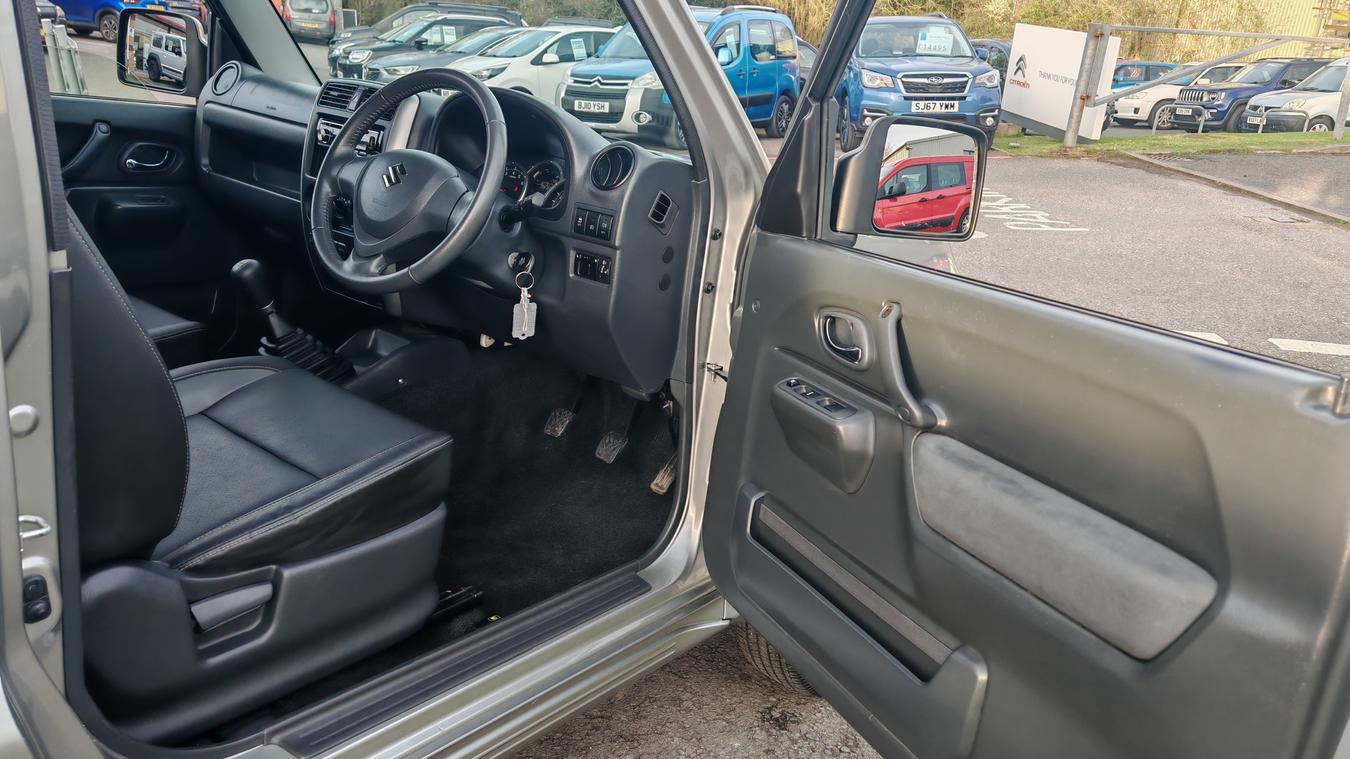 Used Suzuki Jimny DV67XTG 12