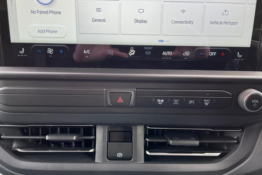 Ford TRANSIT CUSTOM Photo 656be4d6-230f-47e1-9b1b-19d9195ac6c6.jpg