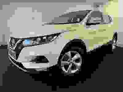 Used 2020 Nissan Qashqai 1.3 DIG-T Acenta Premium SUV 5dr Petrol Manual Euro 6 (s/s) (140 ps) at Hodgson Car Sales