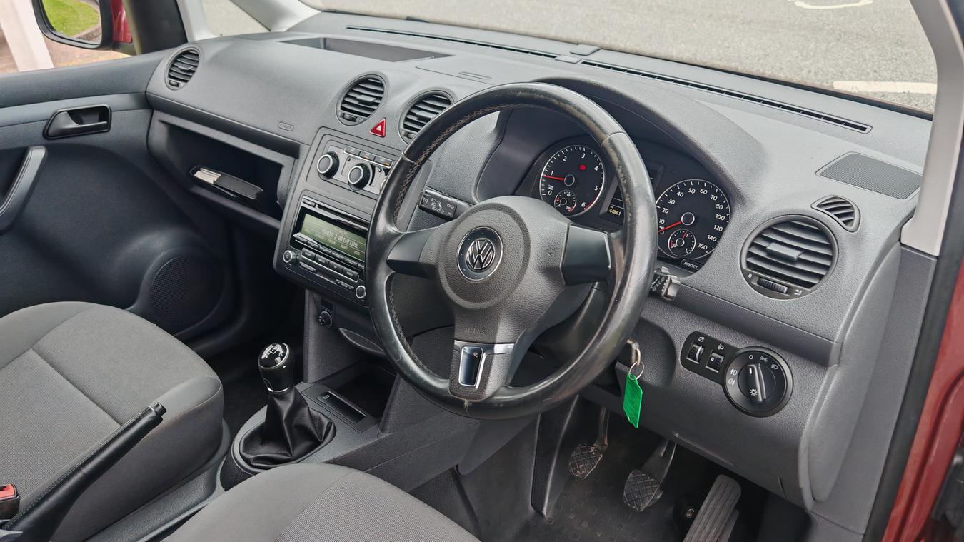 Used Volkswagen Caddy GJ64XTV 11