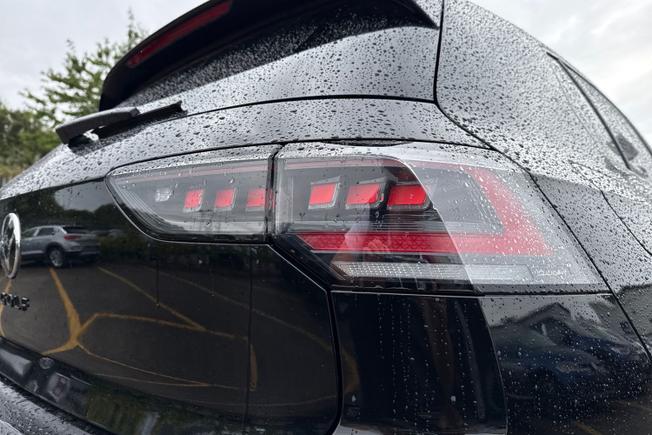 VOLKSWAGEN Golf Photo 38