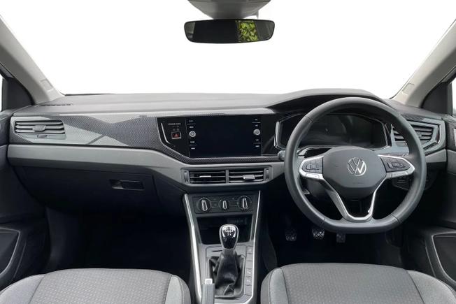 VOLKSWAGEN Taigo Photo 21