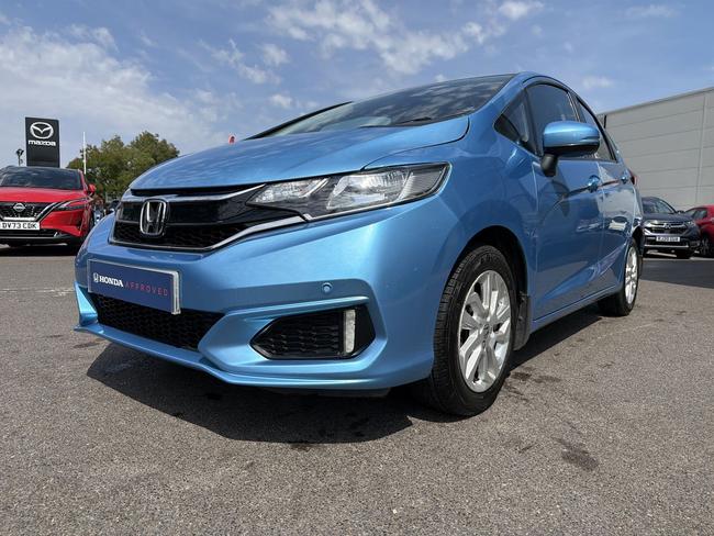 Honda Jazz Photo 659bd05e-742c-436a-9023-c52d86f01b08.jpg