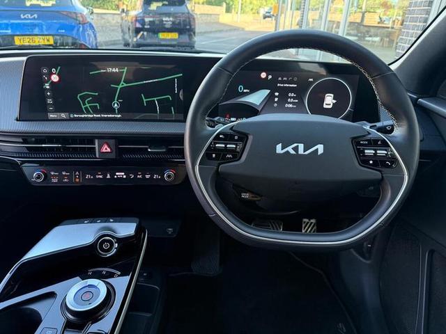 Kia EV6 Photo 659f2700-3872-482e-b1af-1ab847e3960f.jpg