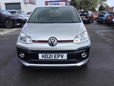 Volkswagen up! Photo 12