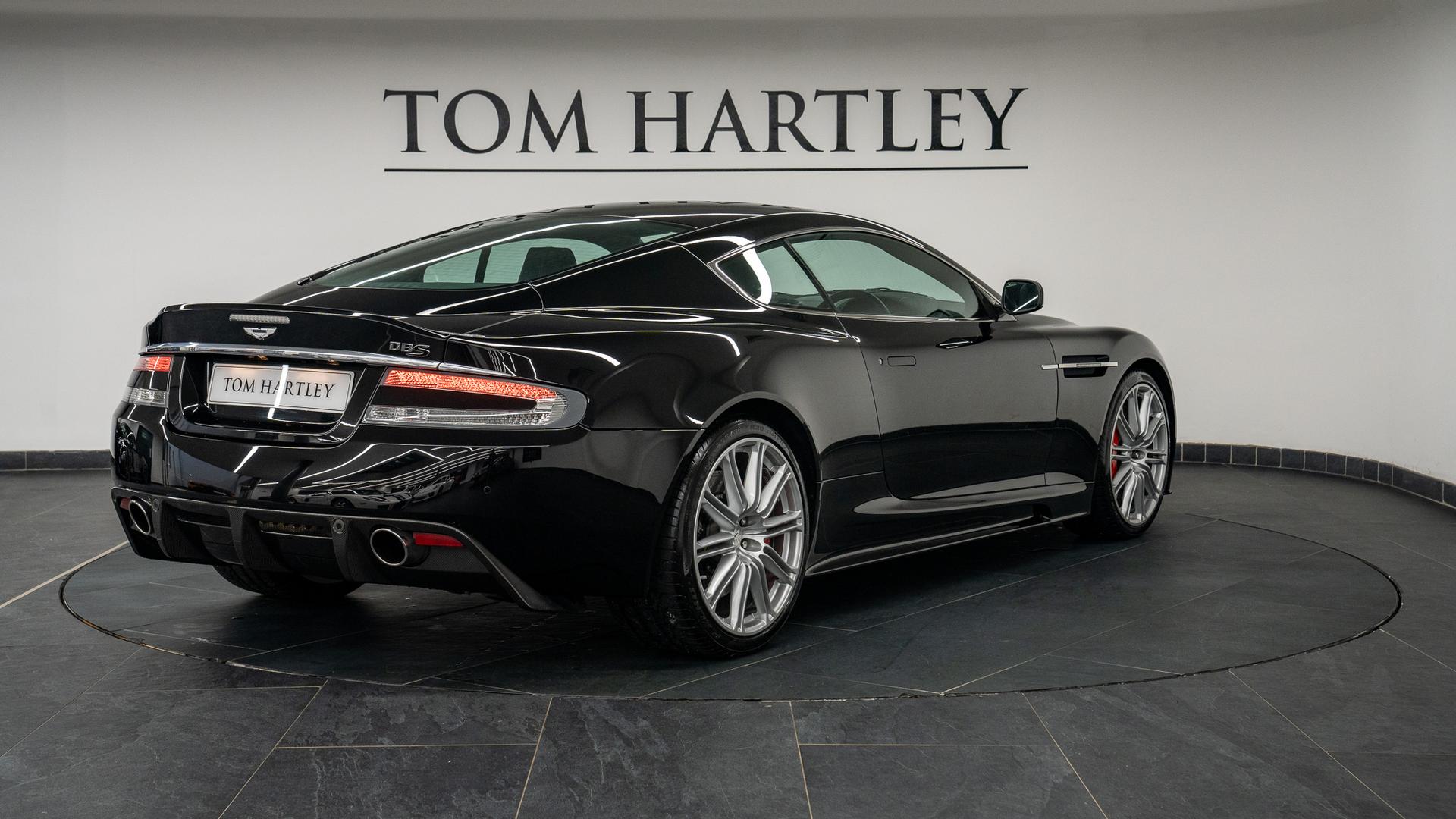 Aston Martin DBS Photo 65d9c245-d704-43ee-9dbd-52865dc1672a.jpg