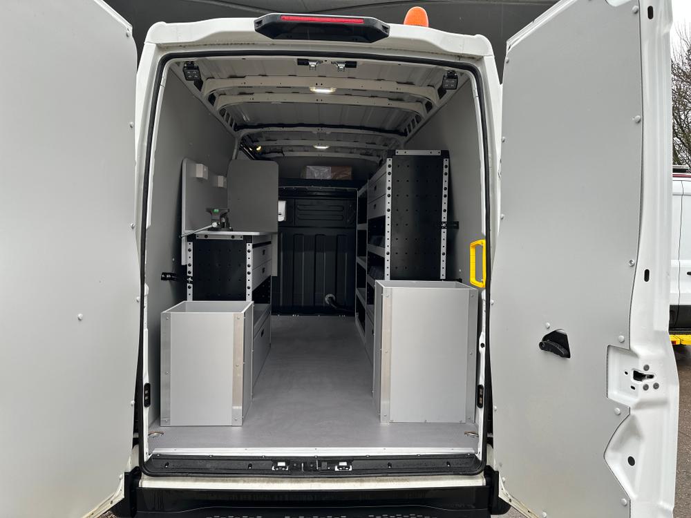 Ford Transit Photo 65e210e5-6d1e-4539-8a74-80467f2f5ca0.jpg