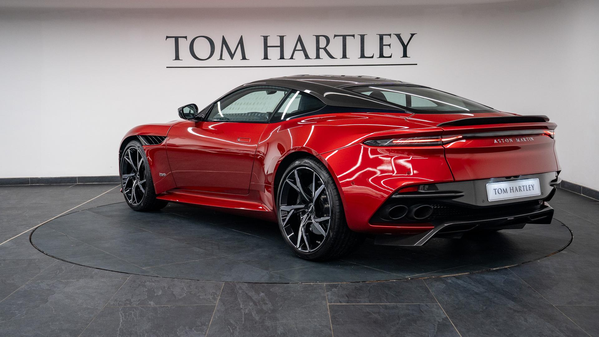Aston Martin DBS Photo 65e418db-1312-4cd2-872f-6c70878ca35a.jpg