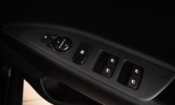 Kia STONIC Photo 18