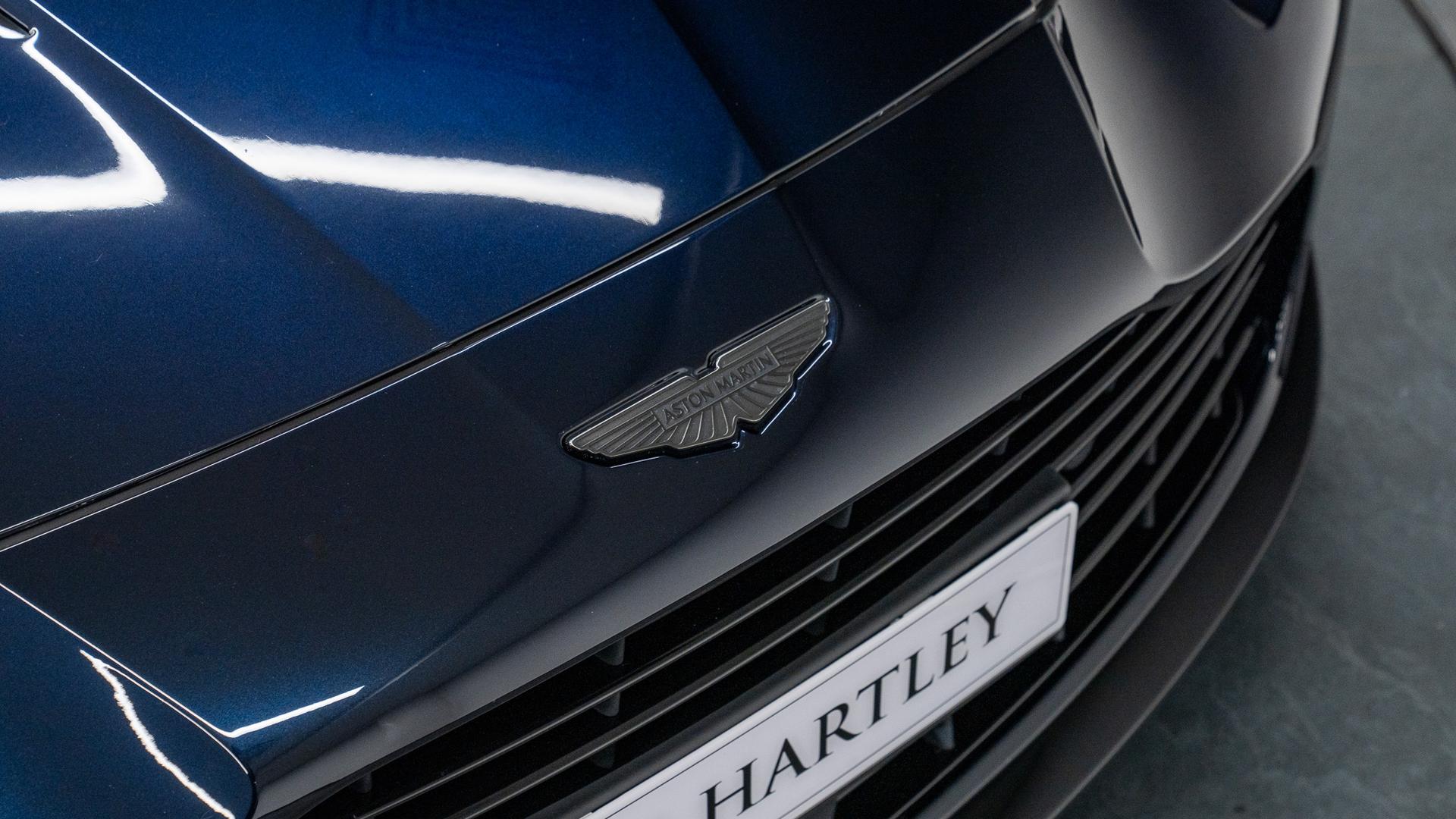 Aston Martin Vanquish Photo 65e8afe4-0d0d-423f-9b6c-29e15e44d3b1.jpg