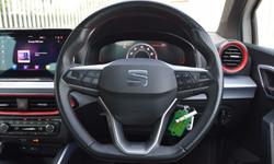 SEAT ARONA Photo 13