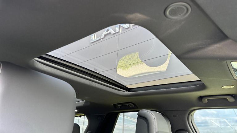 Used Land Rover Discovery WA75YVO 21