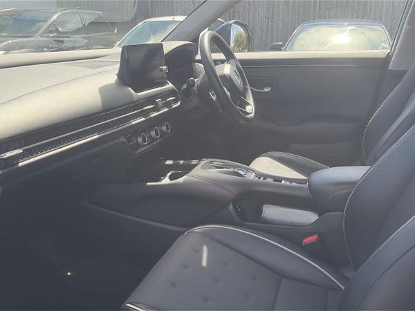 Honda ZR-V Photo 1