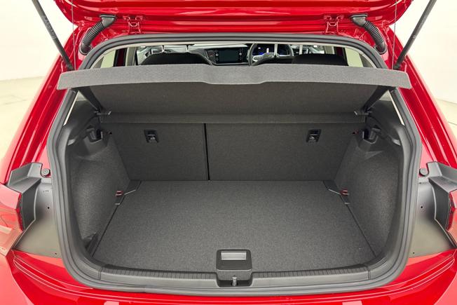 VOLKSWAGEN  Polo  Photo 12