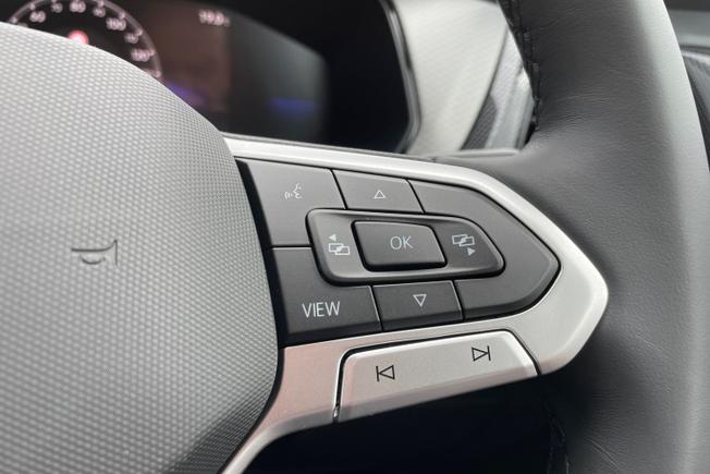 VOLKSWAGEN T-Cross Photo 18