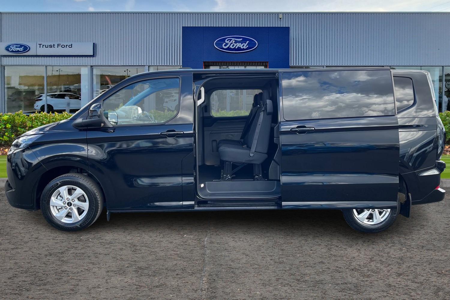 Ford TRANSIT CUSTOM Photo 5