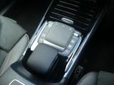 Mercedes-Benz GLA Photo 25