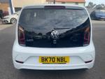 Volkswagen up! Photo 9