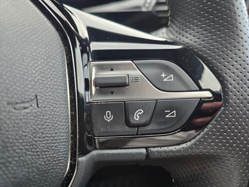 Peugeot 308 Photo 669cfe1d-9e44-4c91-9eab-692595ab6668.jpg