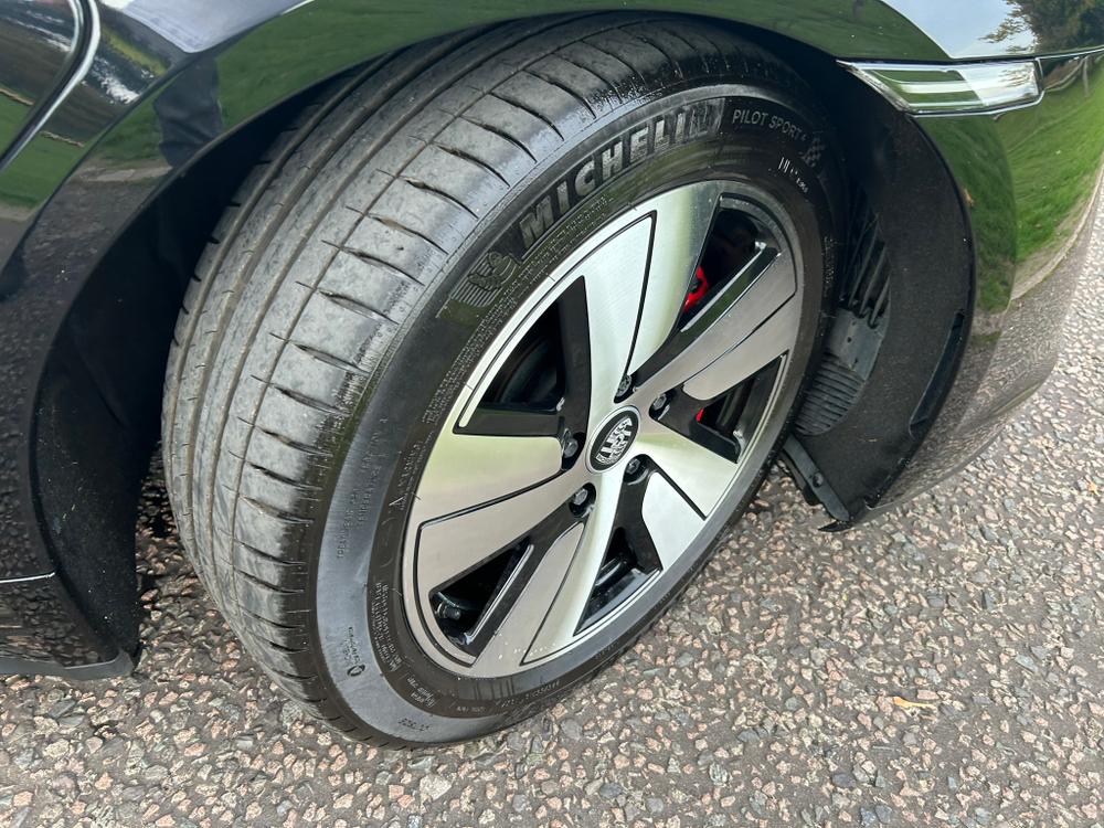 Used Porsche Taycan LX73PZU 46