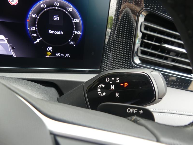 Volkswagen Tiguan Photo 66a84259-dd15-4cf7-89b9-6422b557c7ab.jpg