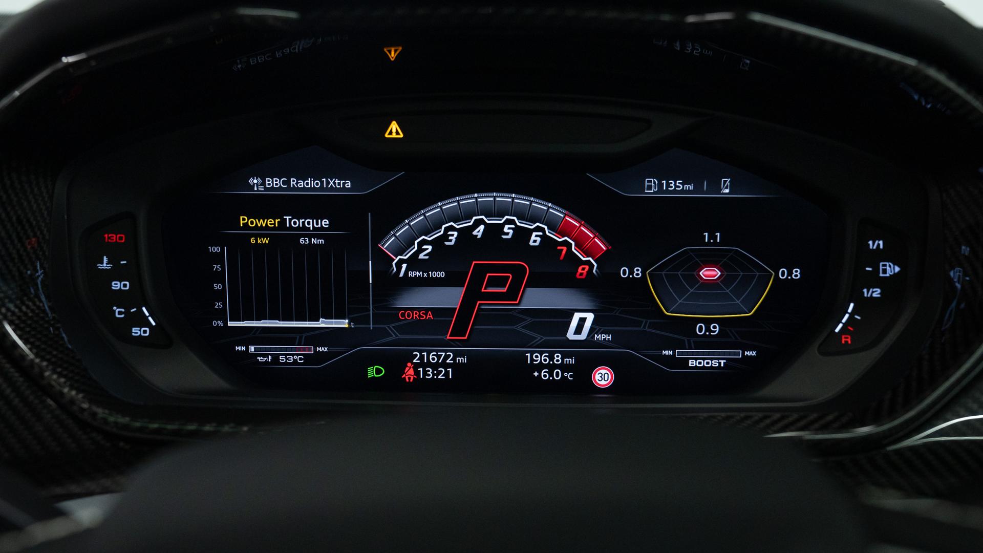 LAMBORGHINI Urus Photo 66abc42c-a2ff-4c9e-a5b0-fc3bc4971977.jpg