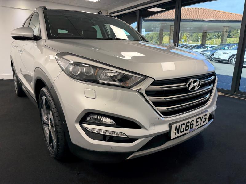 Hyundai TUCSON Photo 66b89ac1-b495-4dd2-84f2-da1c112de620.jpg