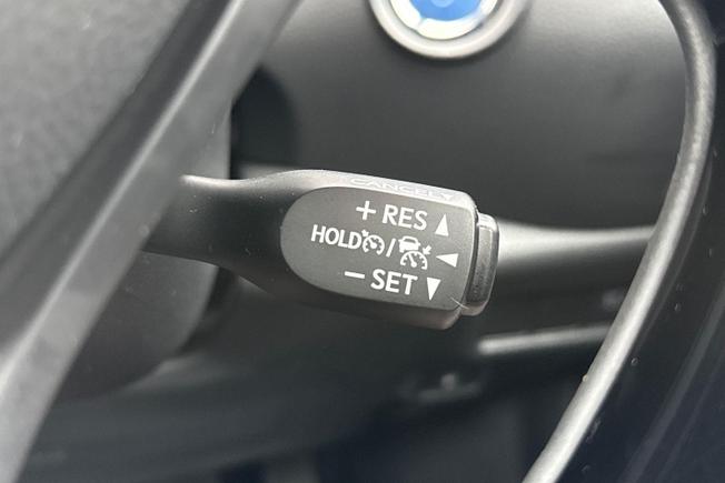 TOYOTA C-Hr Photo 31