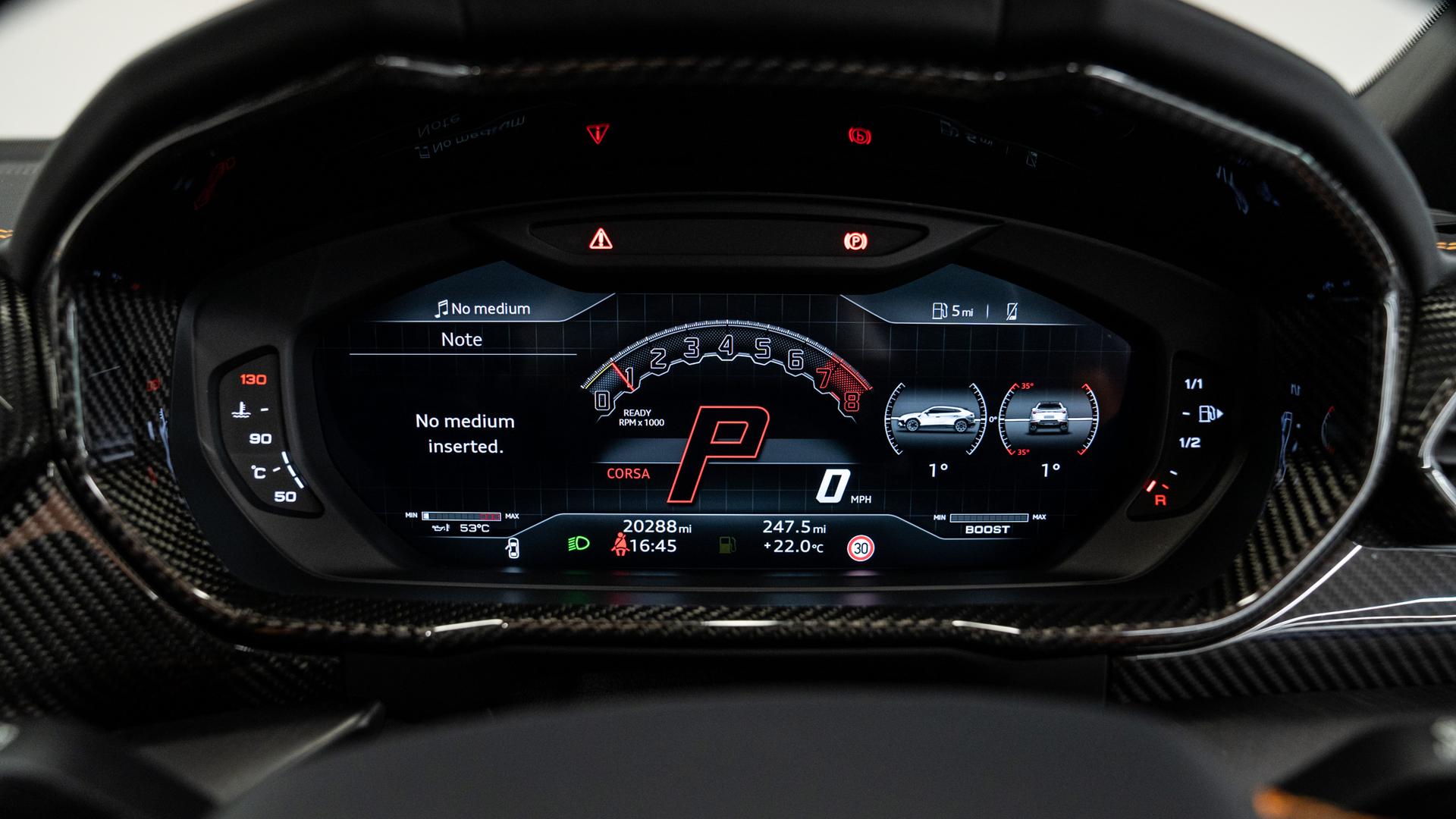 LAMBORGHINI Urus Photo 66c3b788-dfc0-41d9-8e4a-a26a3a937238.jpg