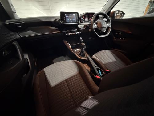 Peugeot 2008 Photo 66cce9bc-0803-4037-9506-0eba4514b371.jpeg