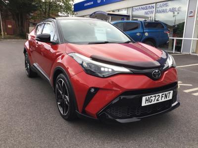 Toyota C-HR Photo 8