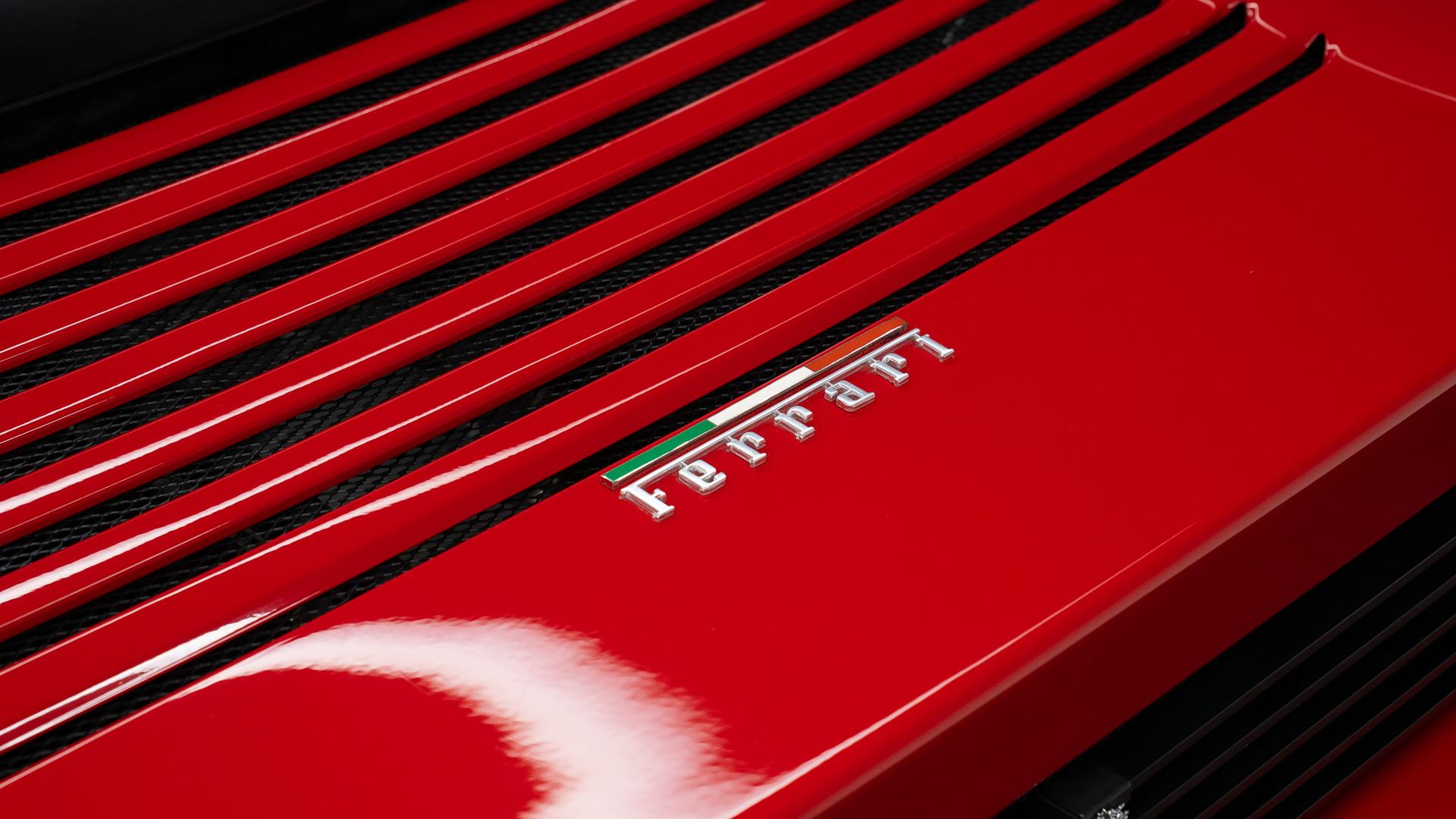 Ferrari 512 Photo 66df5bb7-c03b-47b0-a82e-d222a8a8ea1c.jpg