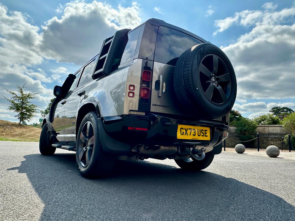 Used Land Rover Defender 110 GX73USE 19