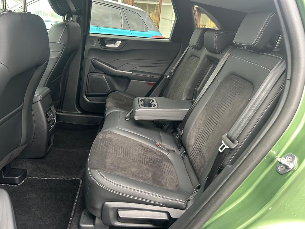 Ford Kuga Photo 66f227c4-fb44-48dc-83a1-579f0e0e2d63.jpeg