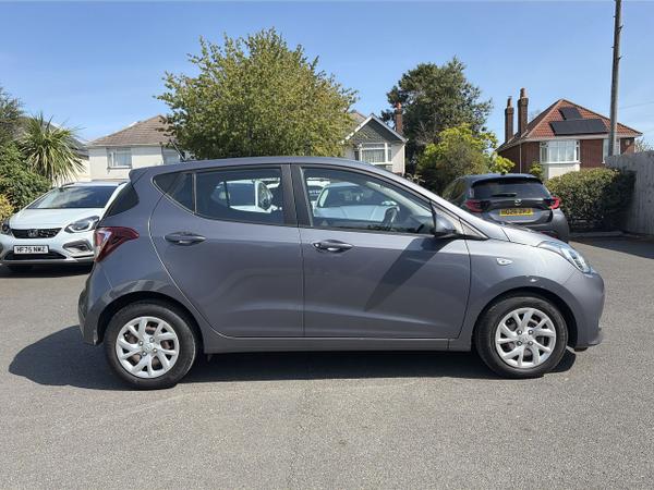 Hyundai i10 Photo 27