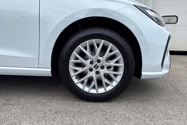 SEAT Ibiza Photo 5
