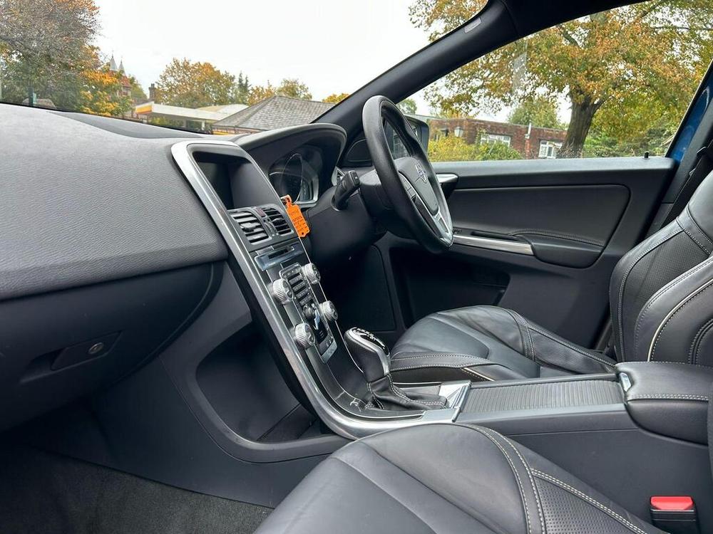 Used Volvo XC60 DC16DVZ 19
