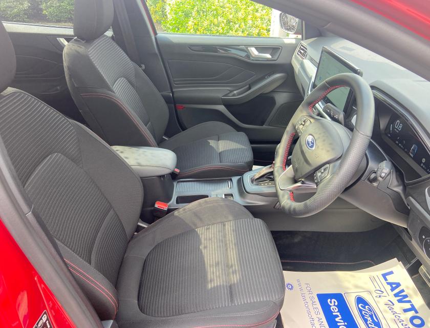 Ford Focus Photo 6741e244-3286-4374-a7f3-f0f626a1a8c0.jpg