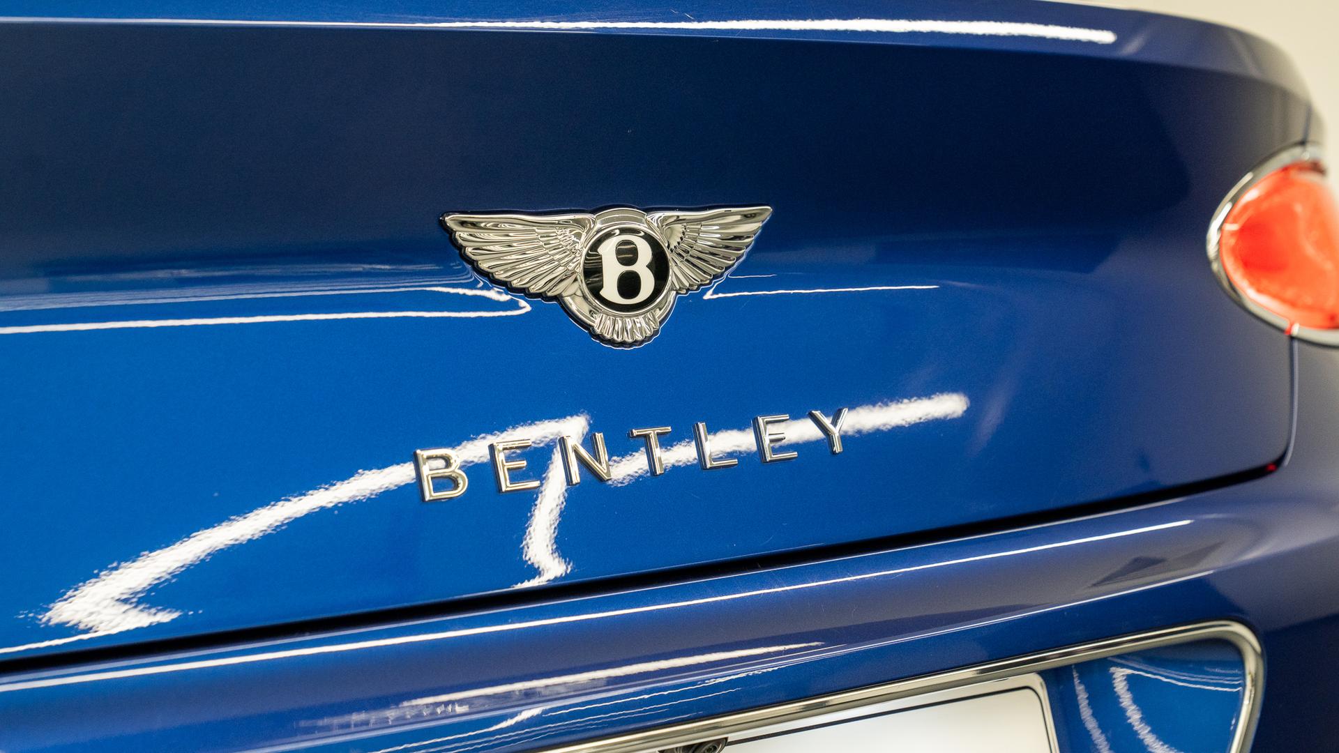 Bentley CONTINENTAL Photo 67430d11-05d6-4742-be63-99d57e5f7b52.jpg
