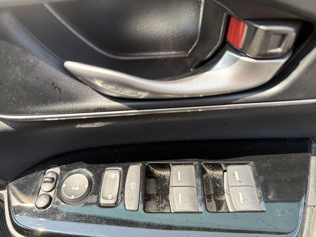 Honda CR-V Photo 674bc2a4-5c66-432d-bb8a-76d9638c8d80.jpg