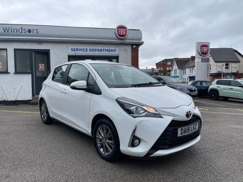 Toyota Yaris Photo 674be710-3314-4cba-af8c-b67cff85ab30.jpeg