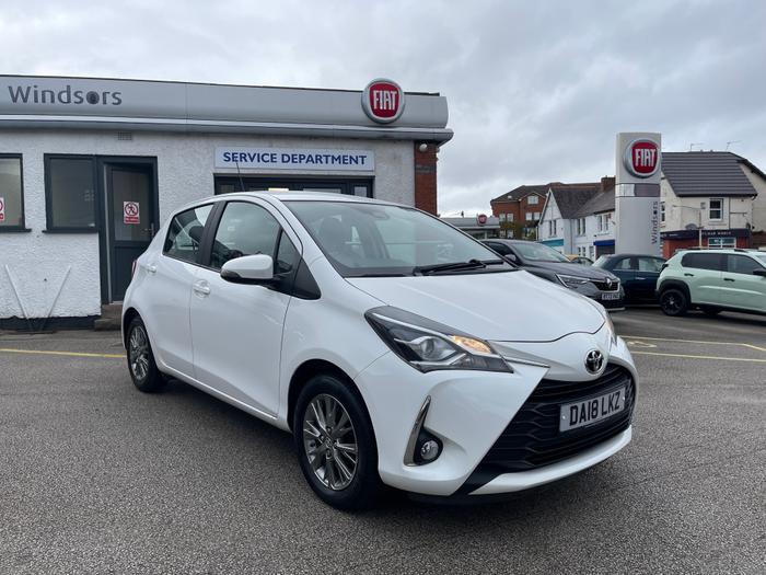 Used 2018 Toyota Yaris 1.5 VVT-i Icon Hatchback 5dr Petrol Manual Euro 6 (111 ps) White at Gravells