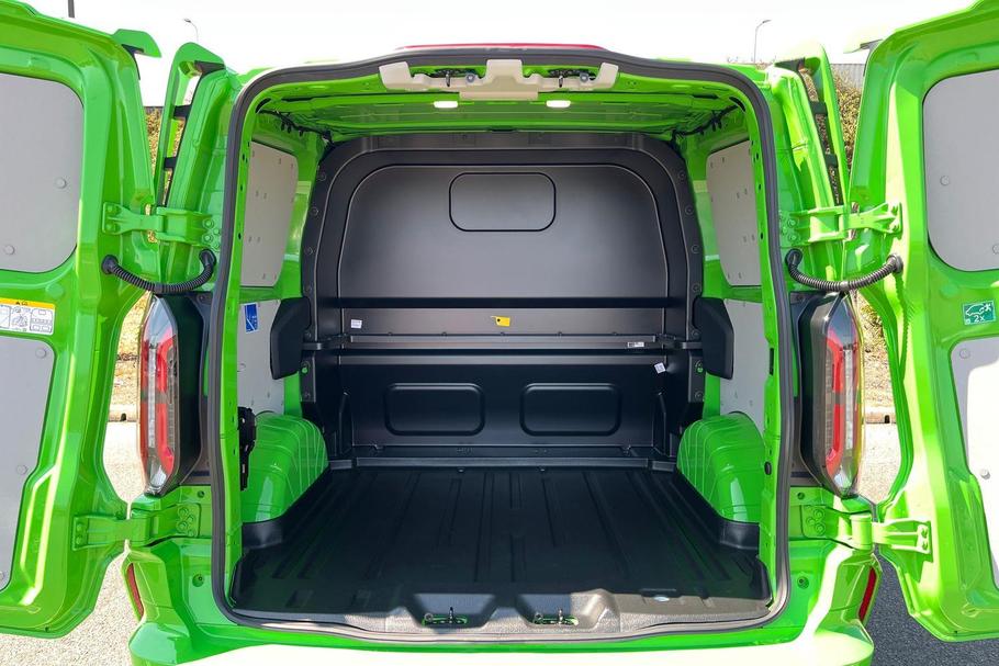 Used Ford TRANSIT CUSTOM L1DCIVMSRT19 7