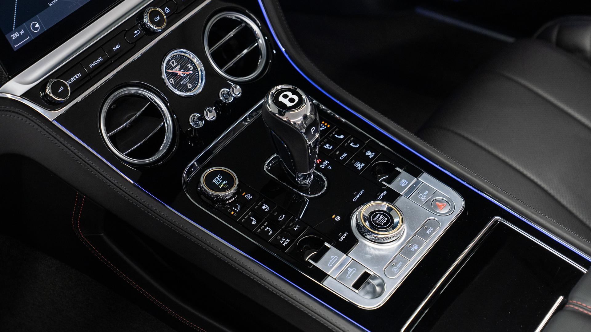 Bentley Continental Photo 6760a5e6-4023-41f0-af6c-0c6f9887327f.jpg