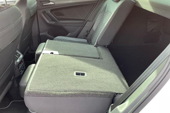 VOLKSWAGEN Tiguan Photo 41