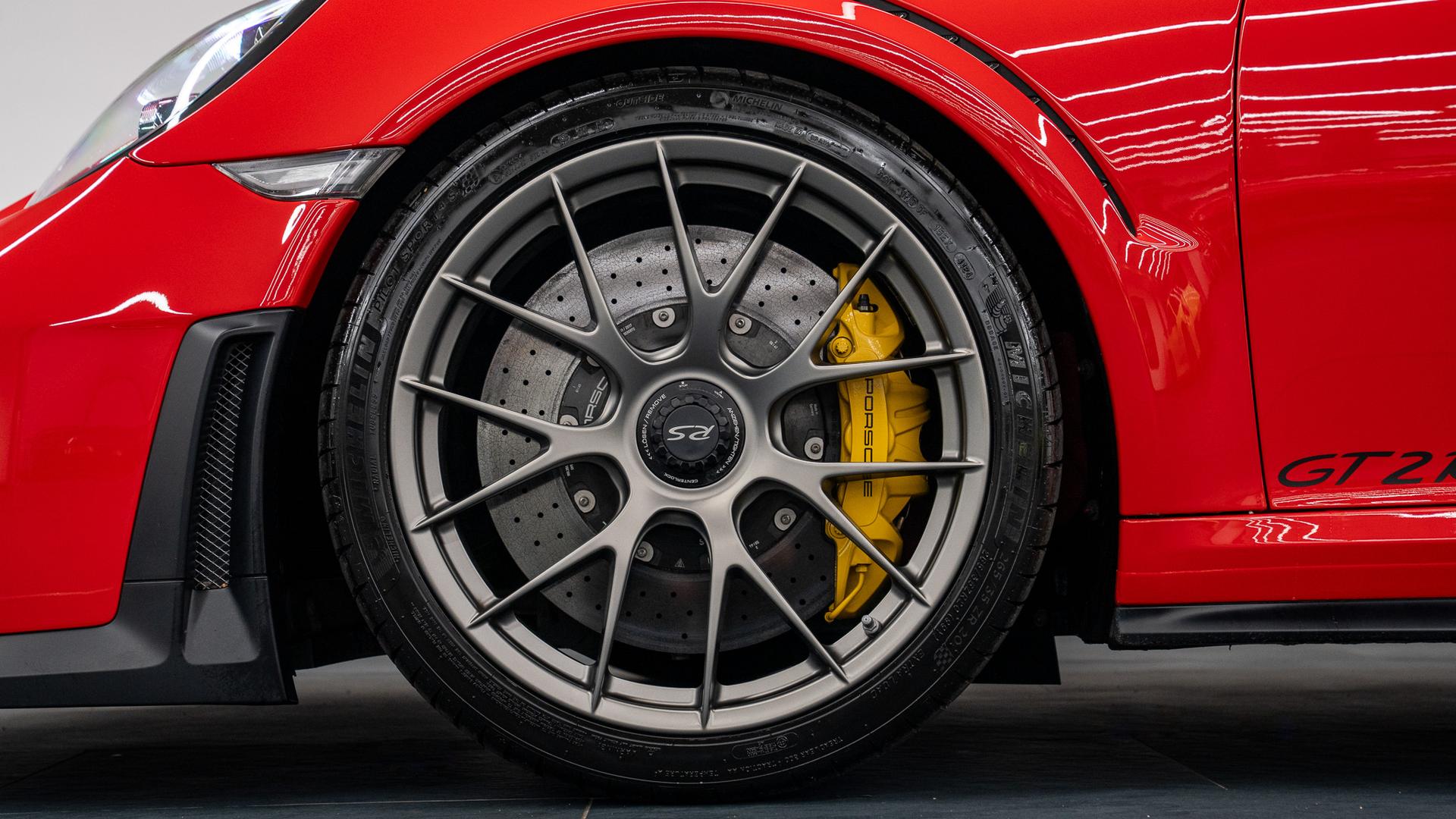 Porsche 911 Photo 6763e3ed-4b52-4887-a76a-562f9d9395bd.jpg